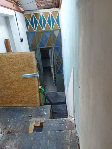 Local Con Vivienda
