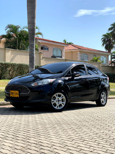 Ford Fiesta 1.6 Sportback Se Mecánica