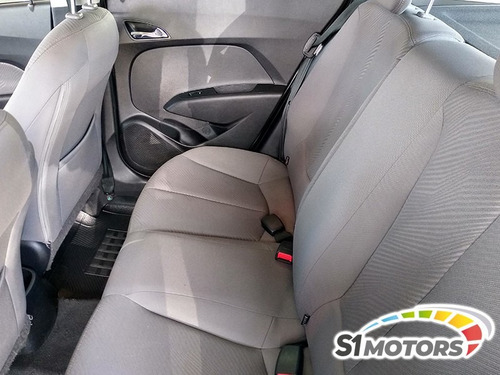 Imagem 7 de 8 de Hyundai Hb20x Premium 1.6 Prata 2014