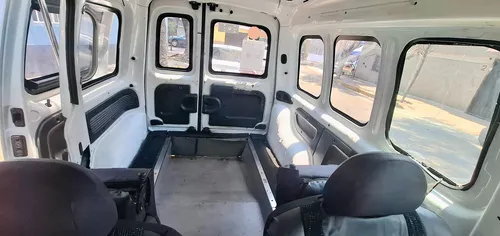 Renault Kangoo 1.6 Aa Mt
