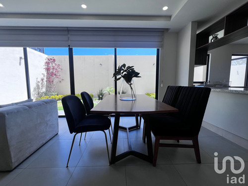 Venta Casa 3 Ambientes Juárez (los Chirinos)