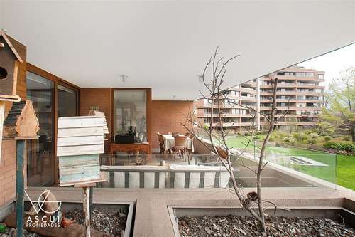 Departamento En Venta De 3 Dorm. En Lo Barnechea