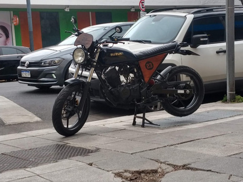 Imagen 7 de 15 de Suzuki Gixxer 150 Cafe Racer Custom Tracker
