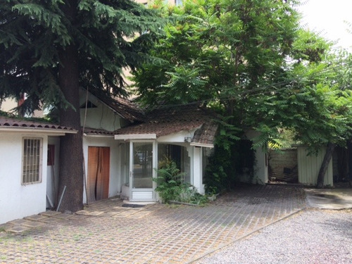 Casa Esquina. Un Piso. Apta Oficinas, Cafe De Barrio, Otros
