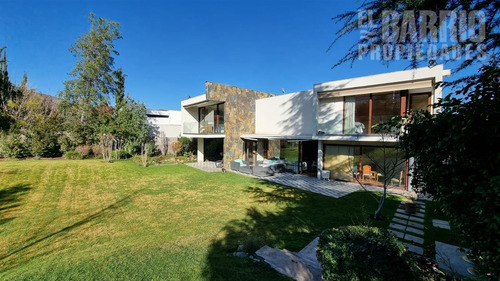 Casa En Venta De 3 Dorm. En Piedra Roja, Chicureo