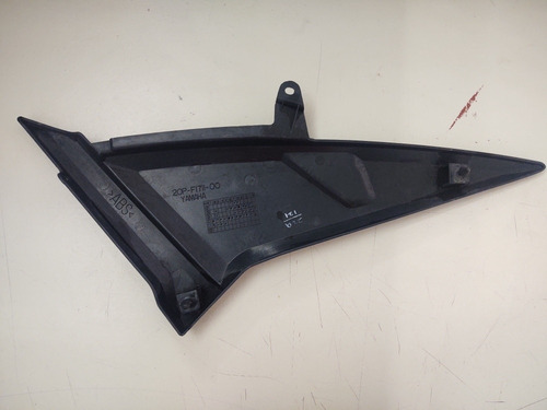 Tapa Lateral Izquierda Original Moto Yamaha R15 V1 (Usado)