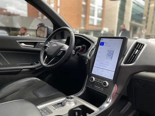 Ford Edge St