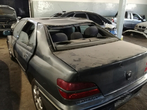 Imagen 3 de 6 de Peugeot 406 2.0 Chocado