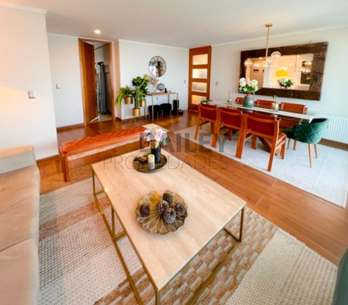 Departamento En Venta De 3 Dorm. En Concón