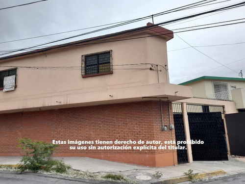 Locales Comerciales Con Oficinas Y Bodega En Venta En San Nicolás