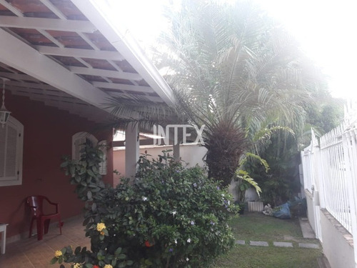 Imagem 3 de 15 de Linda Casa Linear Para Venda No Maravista Com Sala, 3 Quartos, Banheiro Social E 1 Vaga. Farta Condução E Comercio. - Ca00509 - 69438215
