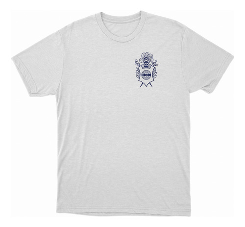 Remera Blanca Gimnasia Y Esgrima Escudo En El Corazon 