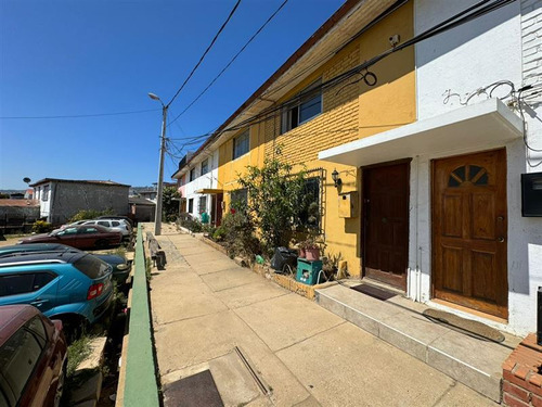 Vendemos Casa De 4 Dormitorios En Playa Ancha Valparaíso 