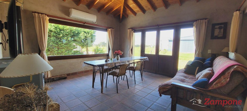 Venta De Casa 3 Ambientes Con Hangar En El Aero Country Club General Rodriguez
