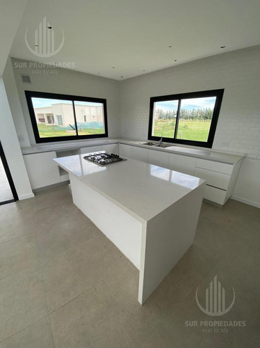 Casa - 5amb- Estilo Minimalista - Una Planta- Pileta - Fincas Del Alba - Canning