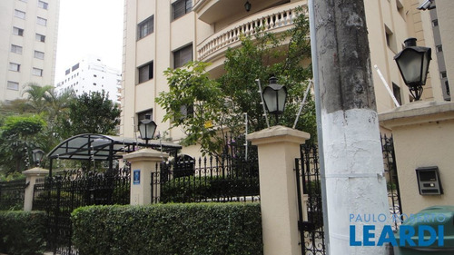 Imagem 8 de 15 de Apartamento - Campo Belo - Sp - 483900
