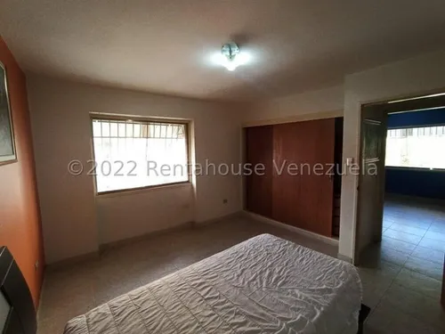 Apartamento En Venta El Paraíso 24-15687