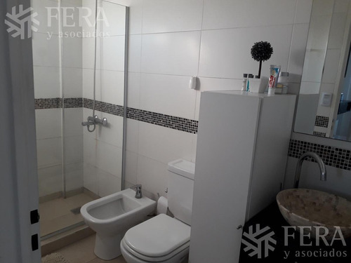 Imagen 12 de 15 de Venta De Amplio Departamento 3 Ambientes En Quilmes (25952)