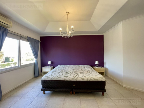 Lote Interno. Apta Credito.