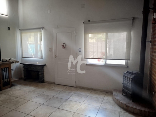 Casa En Barrio Parque Pellegrini Iii, Pilar