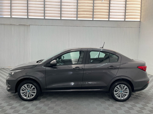 Fiat Cronos 1.0 Drive Flex 4p