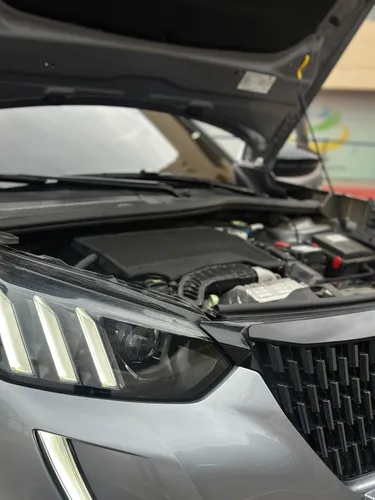 Peugeot 2008 1.2 Gt