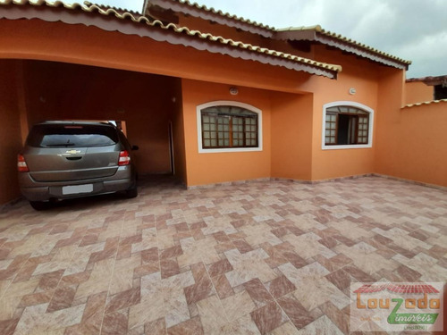 Imagem 1 de 15 de Sobrado Para Venda Em Peruíbe, Jardim Marcia, 4 Dormitórios, 2 Suítes, 1 Banheiro, 2 Vagas - 3500_2-1144312