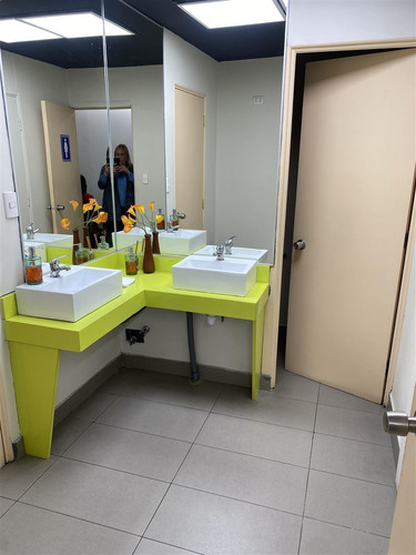 Local Comercial En Arriendo En Las Condes