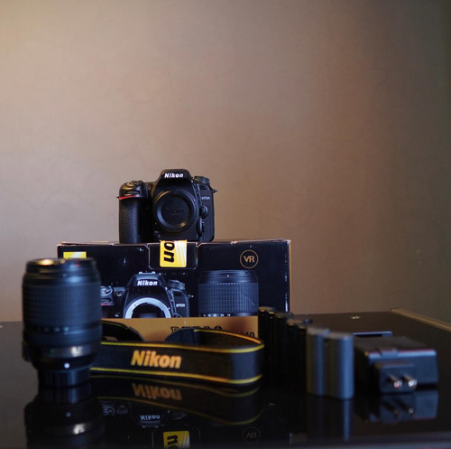 Nikon 7500 Con 2 Lentes Y 4 Baterías 6390 Disparos