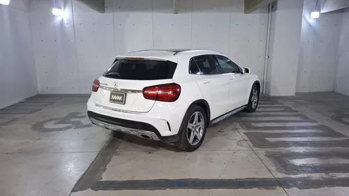 Mercedes-Benz Clase GLA 2.0 GLA 250 SPORT DCT