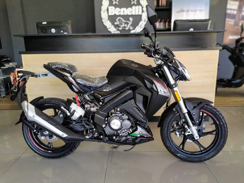 Benelli 180s - No Honda Cg - No Yamaha Ybr , No Rouser.