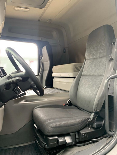 Scania P320 B 8x2 Bitruck 2019 Baú Sider 11 Metros Impecável