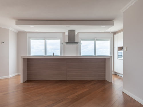 Imagen 5 de 18 de Venta Apartamento De 2 Dormitorios En Suite Con Vista Al Mar, Estrene, Vigilancia