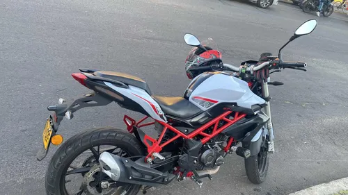 Moto Benelli Tnt 150 Mod 2022 - Matriculada En Soacha