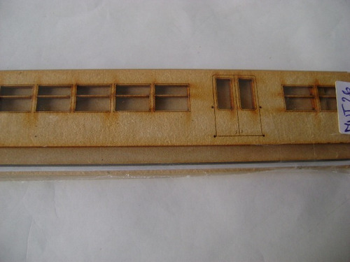 Imagen 5 de 8 de Nico Coche Toshiba Elect C/cabin Kit Fibrofacil H0 (mnt 71)