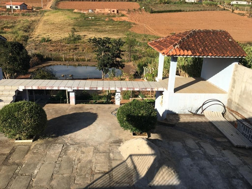 Imagem 6 de 30 de Chácara 2500m2, 4 Dormitórios, 2 Suítes, Copa, Despensa, Varanda, Piscina, Área Gourmet Com Churrasqueira, 2 Poços Caipiras, 2 Lagos, Acesso Asfaltado - Ch00258 - 70818028