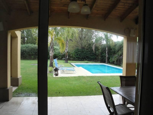 Imagen 18 de 30 de Muy Buena Casa En Venta En Santa Barbara!