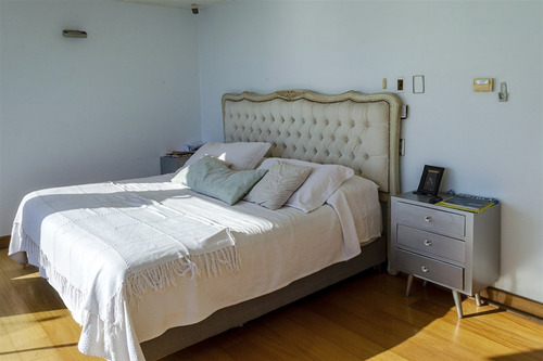 Exquisito Triplex En Venta De 5 Dorm. En Subida El Encanto