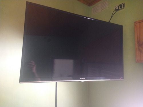 Televisor Noblex Smart42 Ld