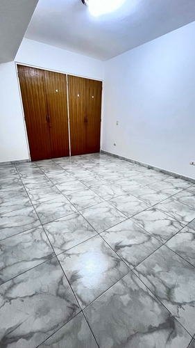 Alquiler De Apartamentos En La Trigaleña Residencia Castellana Plaza - Wc
