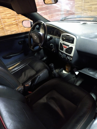 Imagem 3 de 15 de Fiat Strada 2002 1.5 Working Ce 2p Gasolina