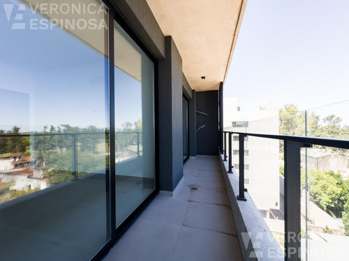 Departamento De Dos Ambientes Con Cochera, En Venta- Ituzaingó Sur