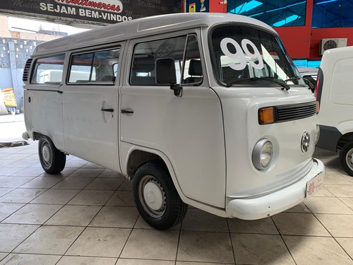 Volkswagen Kombi 1.6 STD 8V