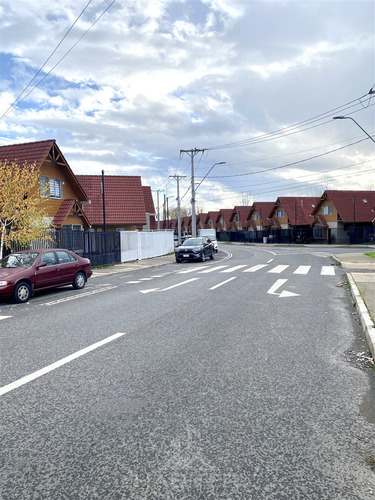 Amplia Casa En Arriendo De 3 Dorm. 3 Baños En Curicó