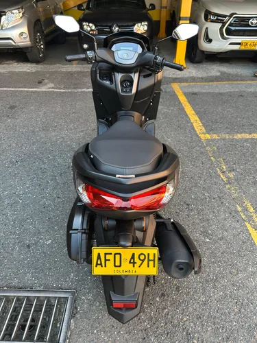 Nmax Connected Modelo 2025