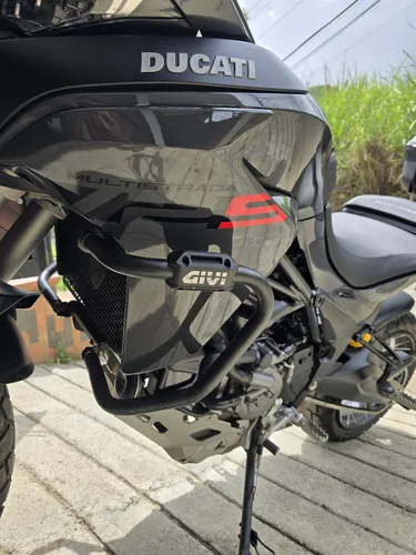 Se Vende Ducati Multistrada V2s Modelo 2023 En Muy Buen Esta