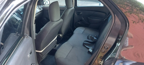 Renault Logan Authentique 1.6 8v 2017