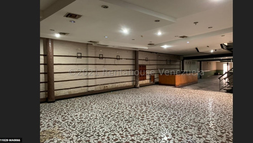 Imagen 13 de 14 de Zuleima González 0424-2832200 Local Comercial En Venta En Los Palos Grandes #22-9005
