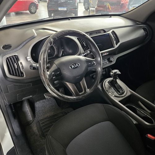 Kia Sportage 2.0 LX 4X2 16V FLEX 4P AUTOMÁTICO