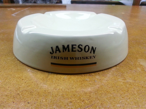 Imagen 7 de 7 de Cenicero Whiskey Jameson Legitimo Coleccion Unico Cerámica